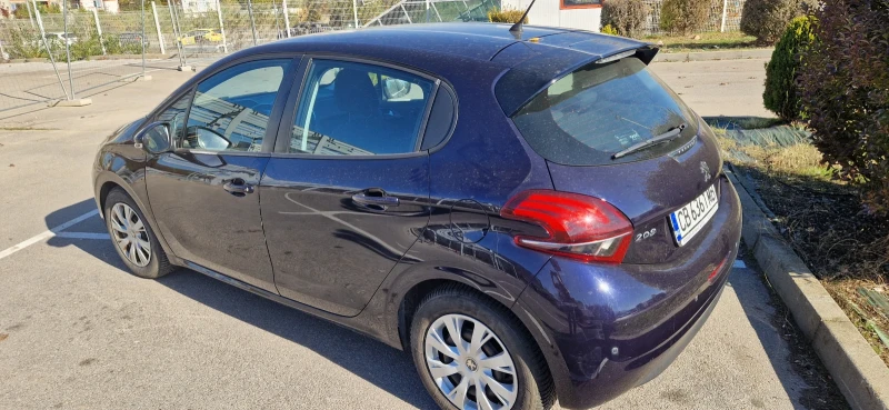 Peugeot 208, снимка 17 - Автомобили и джипове - 52298331