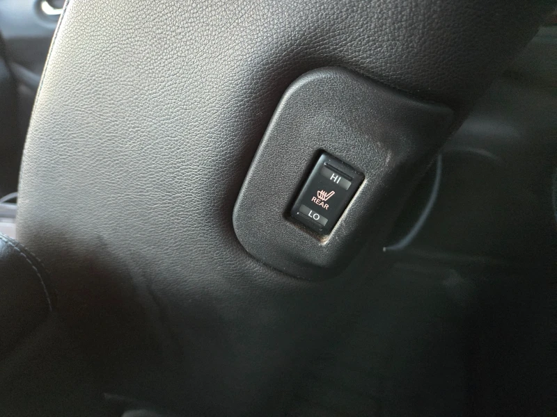 Nissan Leaf  40 KW Tekna Кожа Термопомпа ЛЕД , снимка 16 - Автомобили и джипове - 52476395