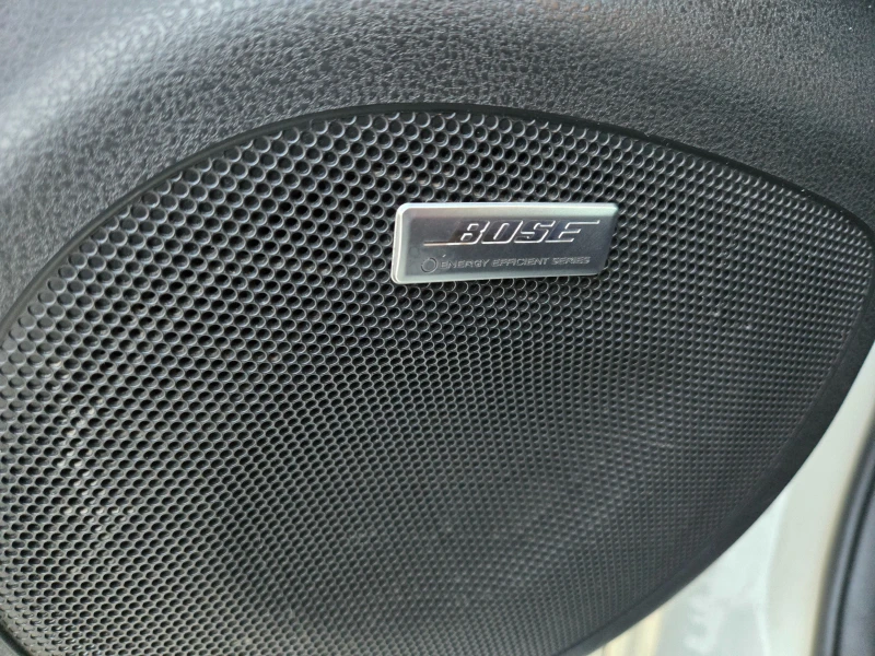 Nissan Leaf  40 KW Tekna Кожа Термопомпа ЛЕД , снимка 17 - Автомобили и джипове - 52476395