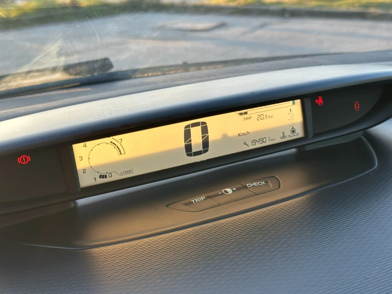 Citroen C4, снимка 5 - Автомобили и джипове - 52775411