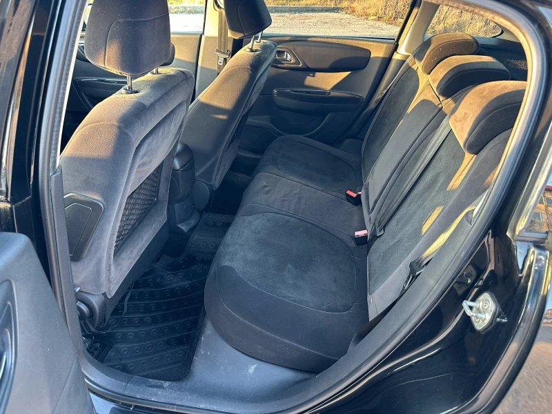 Citroen C4, снимка 3 - Автомобили и джипове - 52775411