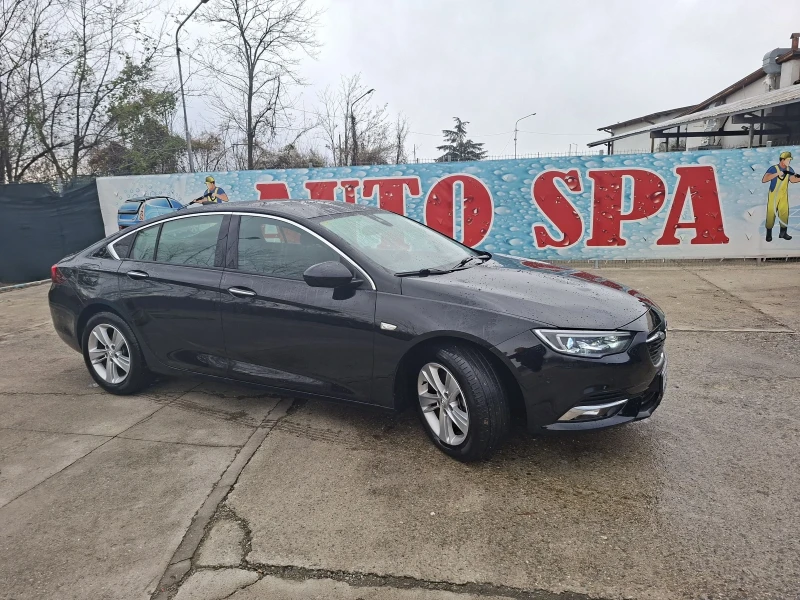 Opel Insignia, снимка 4 - Автомобили и джипове - 53067692
