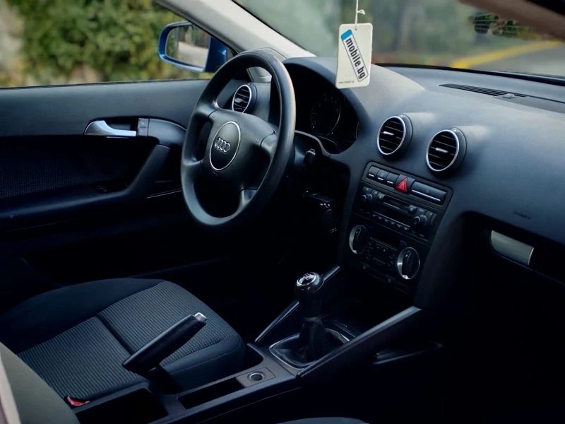 Audi A3 1.6I(102)* НОВ ВНОС-ГЕРМАНИЯ* , снимка 12 - Автомобили и джипове - 53447360