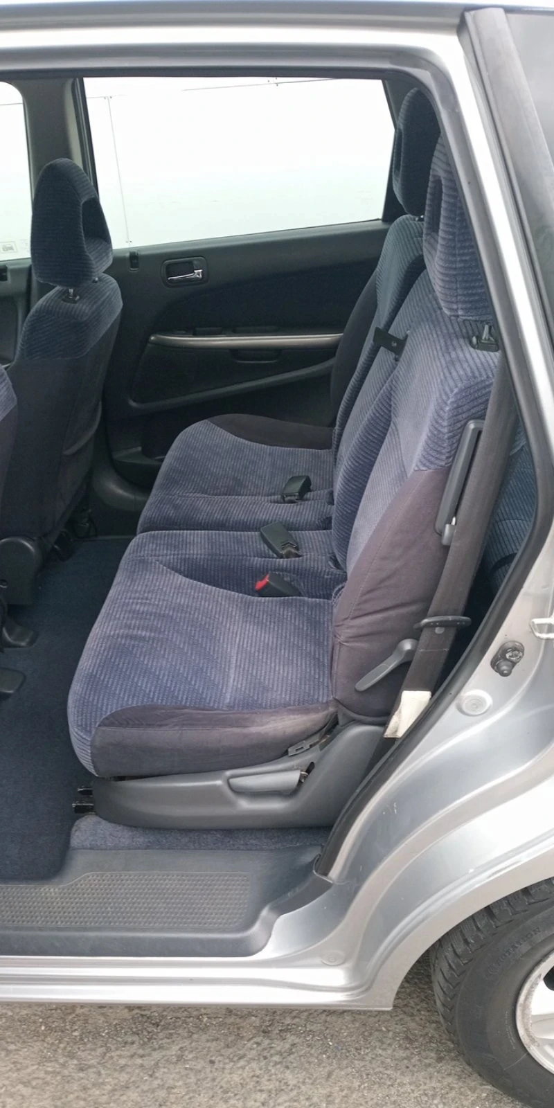 Honda Stream Honda Stream 2.0i - изображение 6