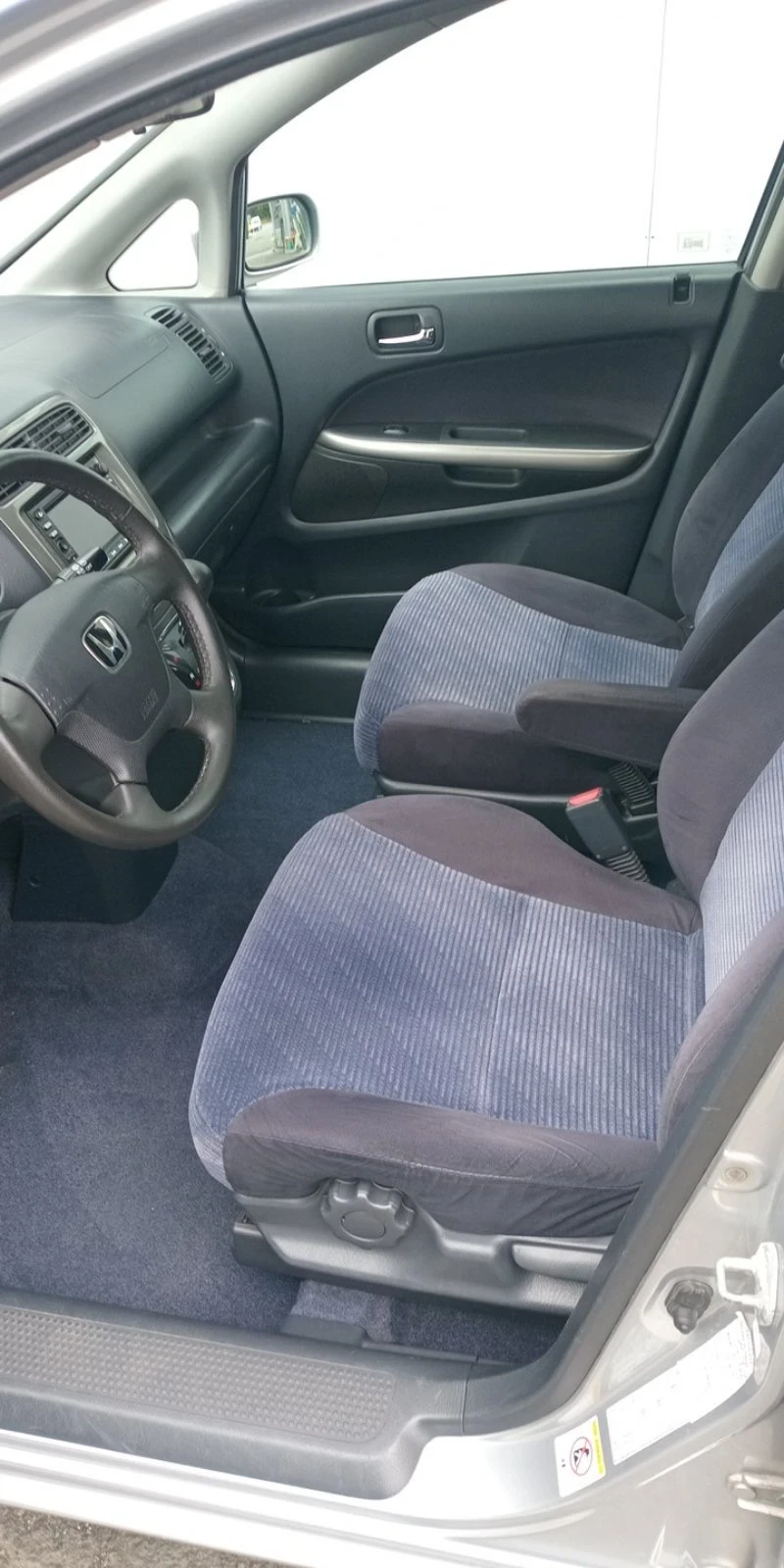 Honda Stream Honda Stream 2.0i - изображение 7