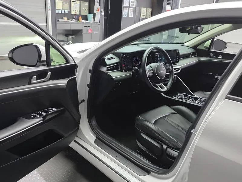 Kia K5 Hybrid 3Rd Generation Trendy, снимка 10 - Автомобили и джипове - 55847201