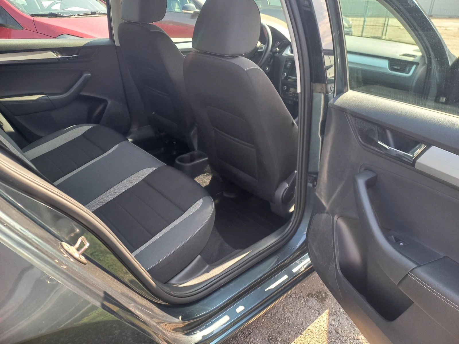 Skoda Rapid Spaceback Ambition Euro6B | Mobile.bg — изображение 12