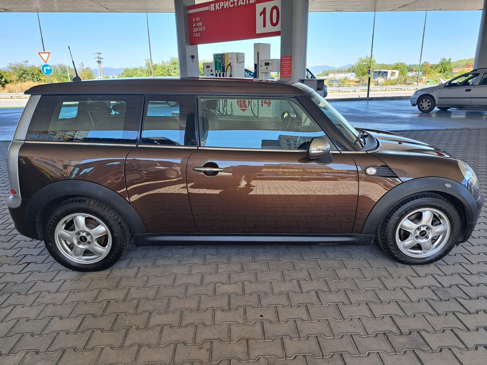 Mini Clubman 1.4i16v 90ps.AVTOMAT ITALIA  - изображение 9