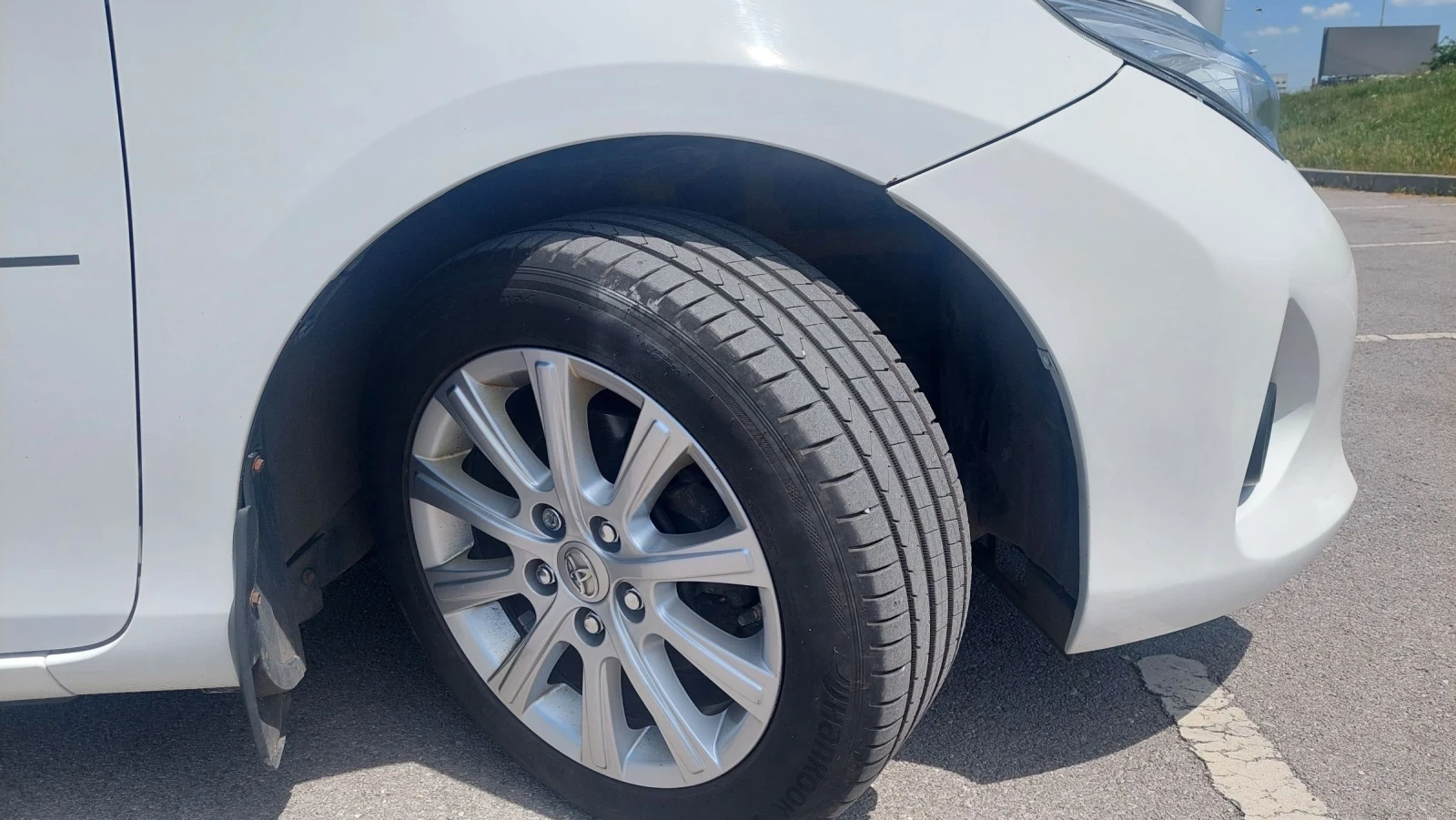 Toyota Auris  - изображение 7