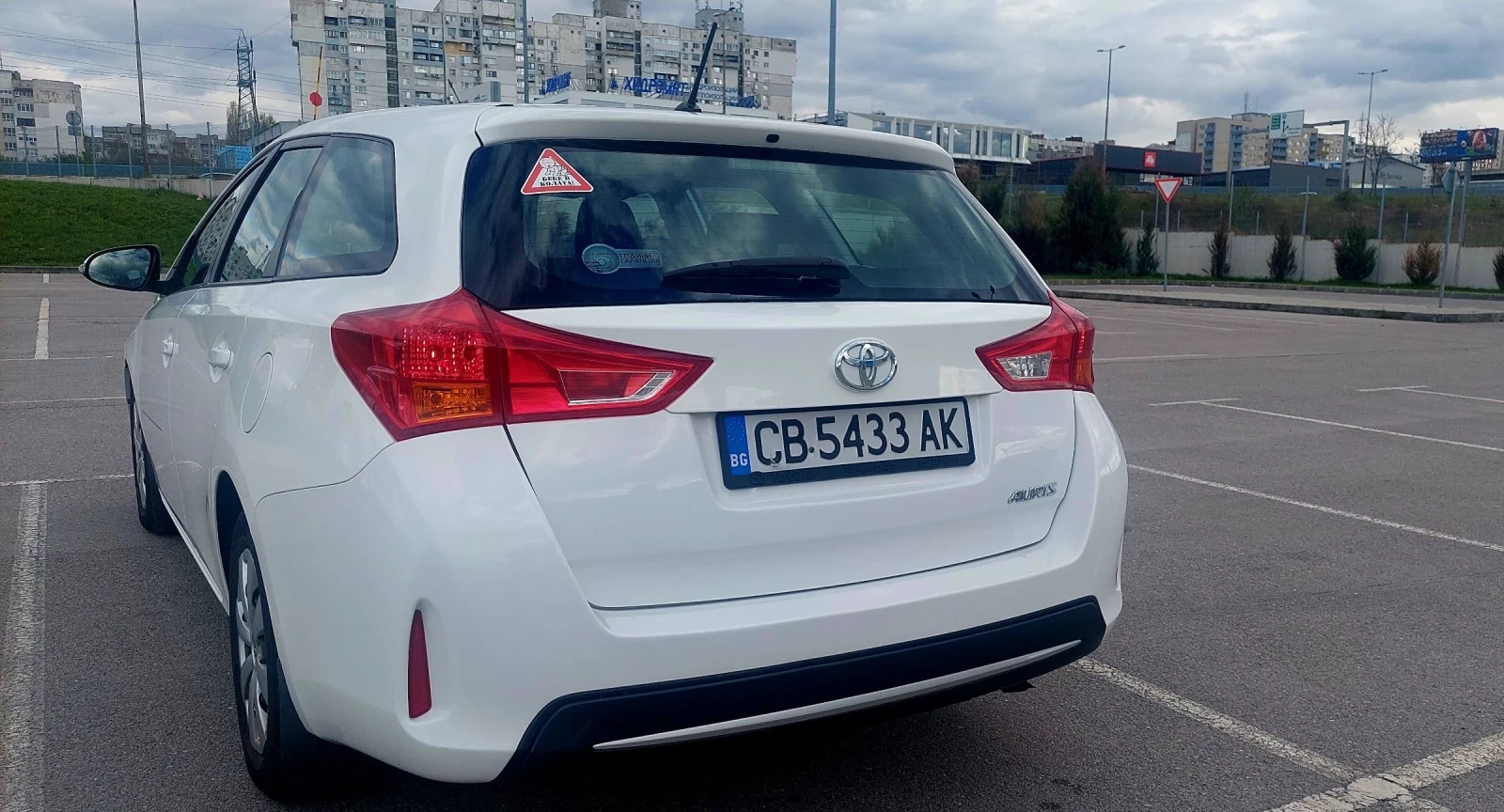 Toyota Auris 1.4 d4d 6 скорости  - изображение 5