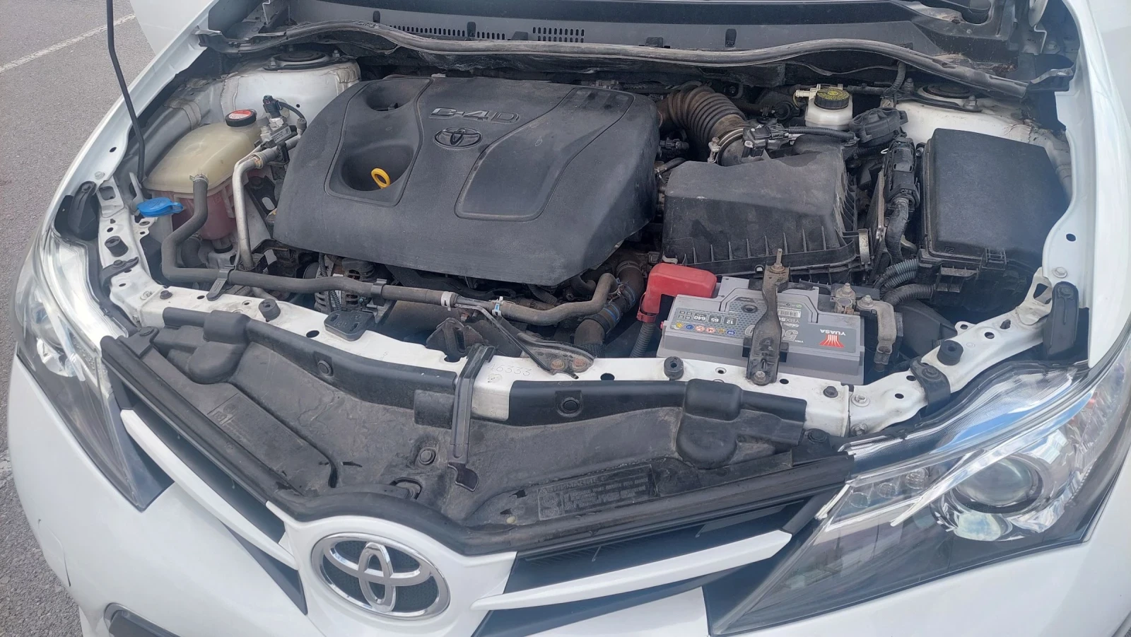 Toyota Auris 1.4 d4d 6 скорости  - изображение 10