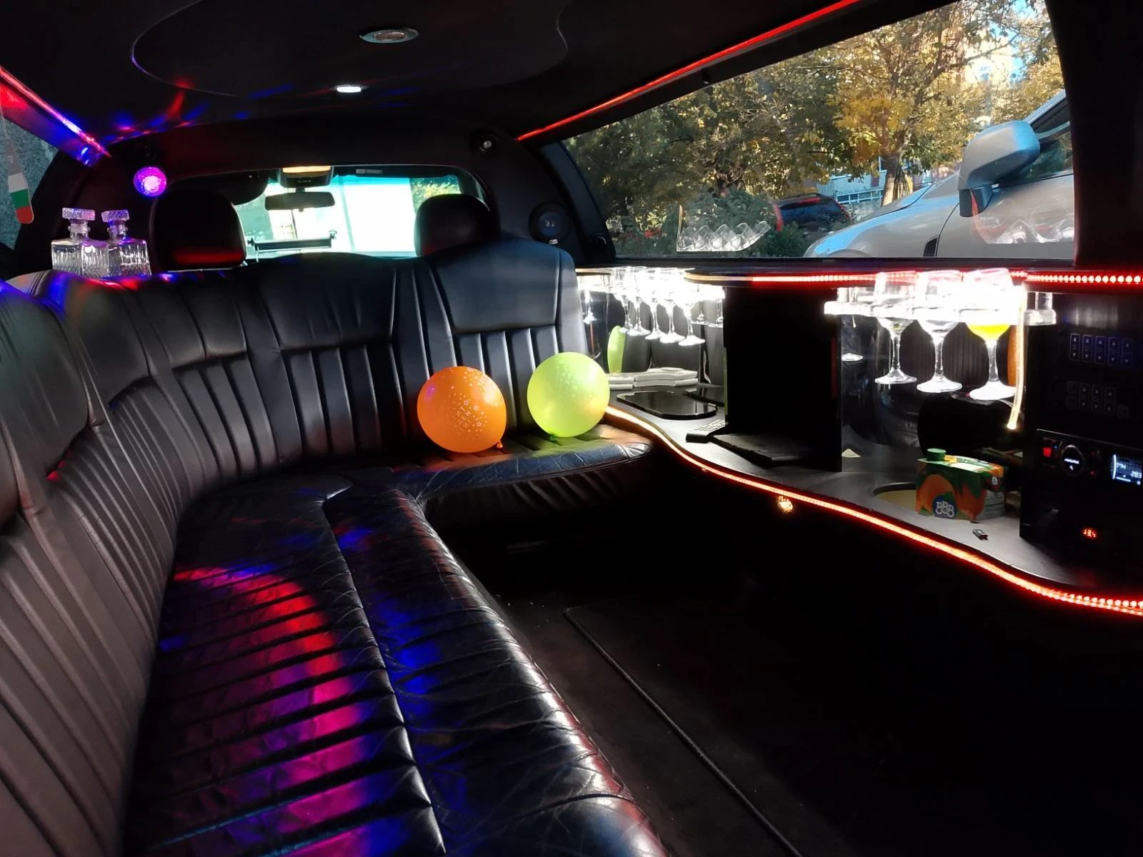 Lincoln Town car | Mobile.bg   3