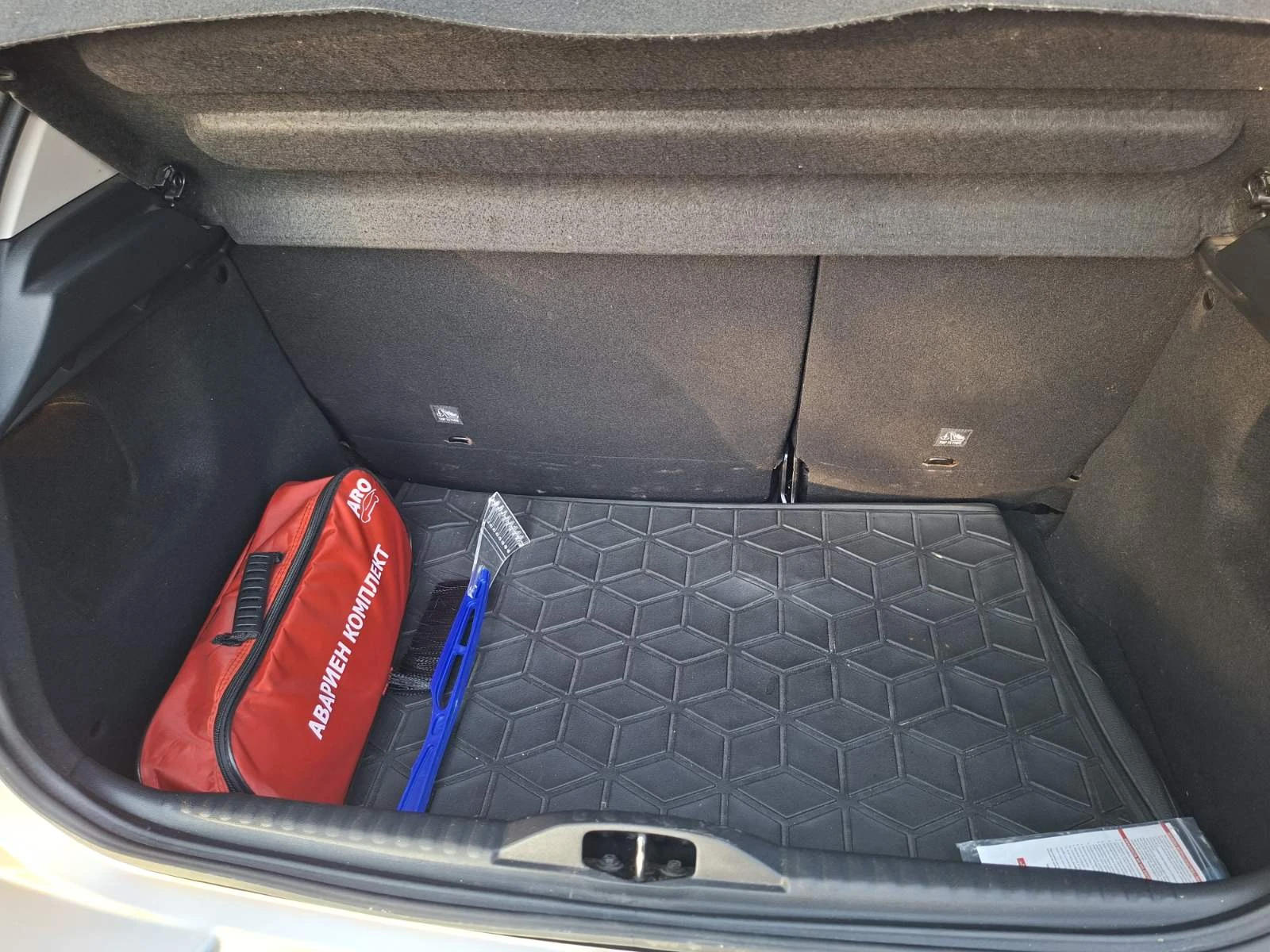 Citroen C3 1.2  - изображение 9