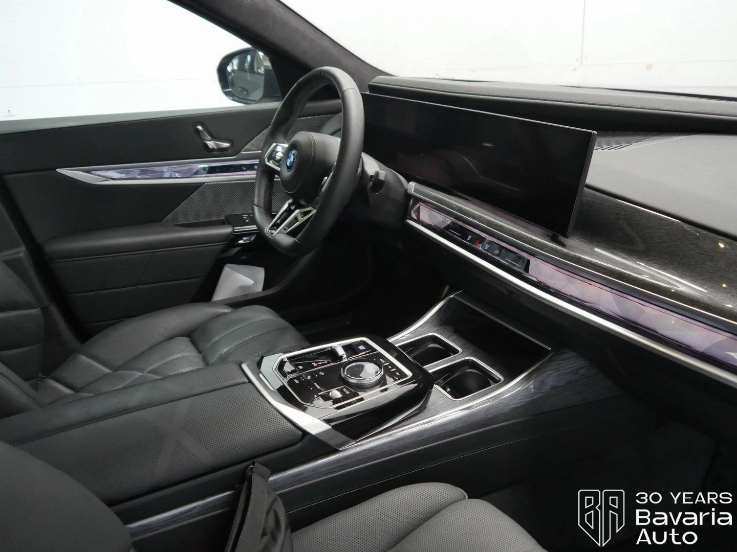 BMW i7 60 xDrive M Sport Paket | Mobile.bg   7