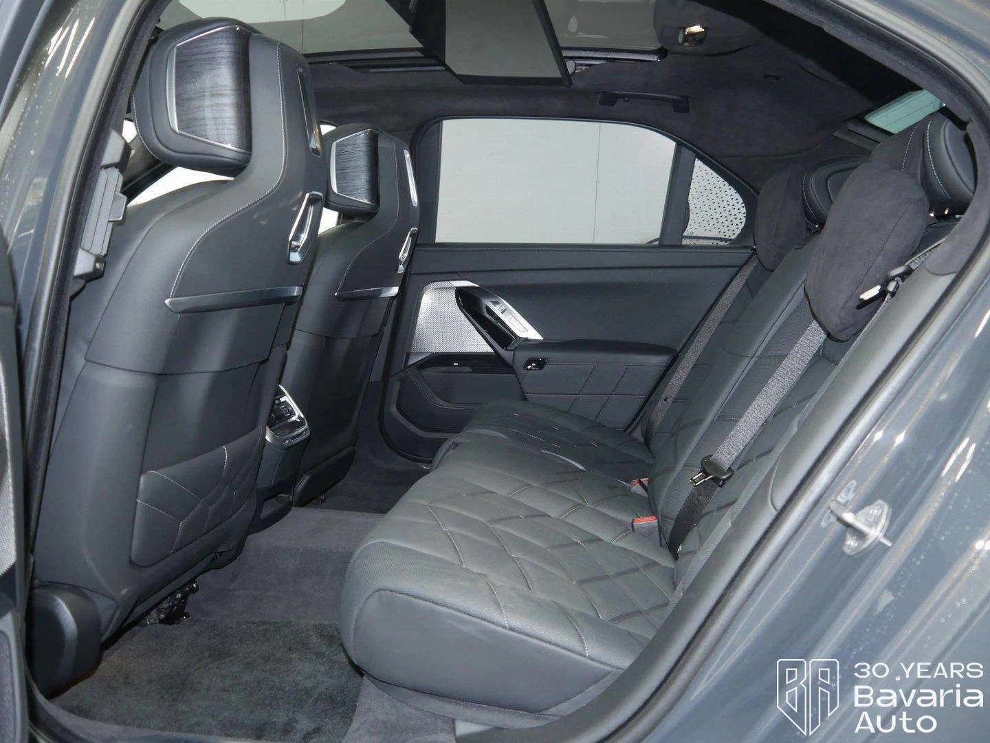 BMW i7 60 xDrive M Sport Paket | Mobile.bg   12