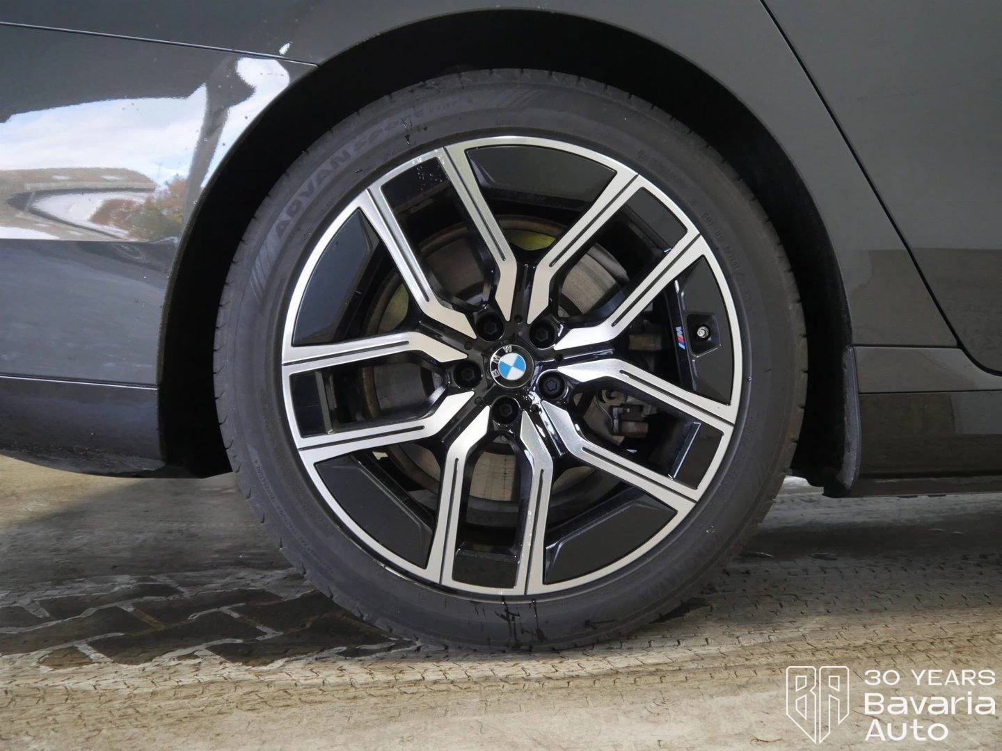 BMW i7 60 xDrive M Sport Paket | Mobile.bg   17
