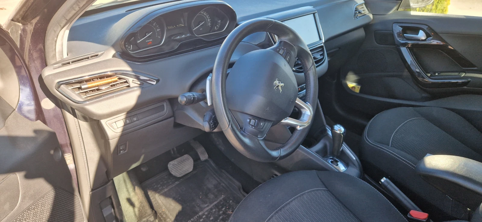 Peugeot 208 | Mobile.bg   5