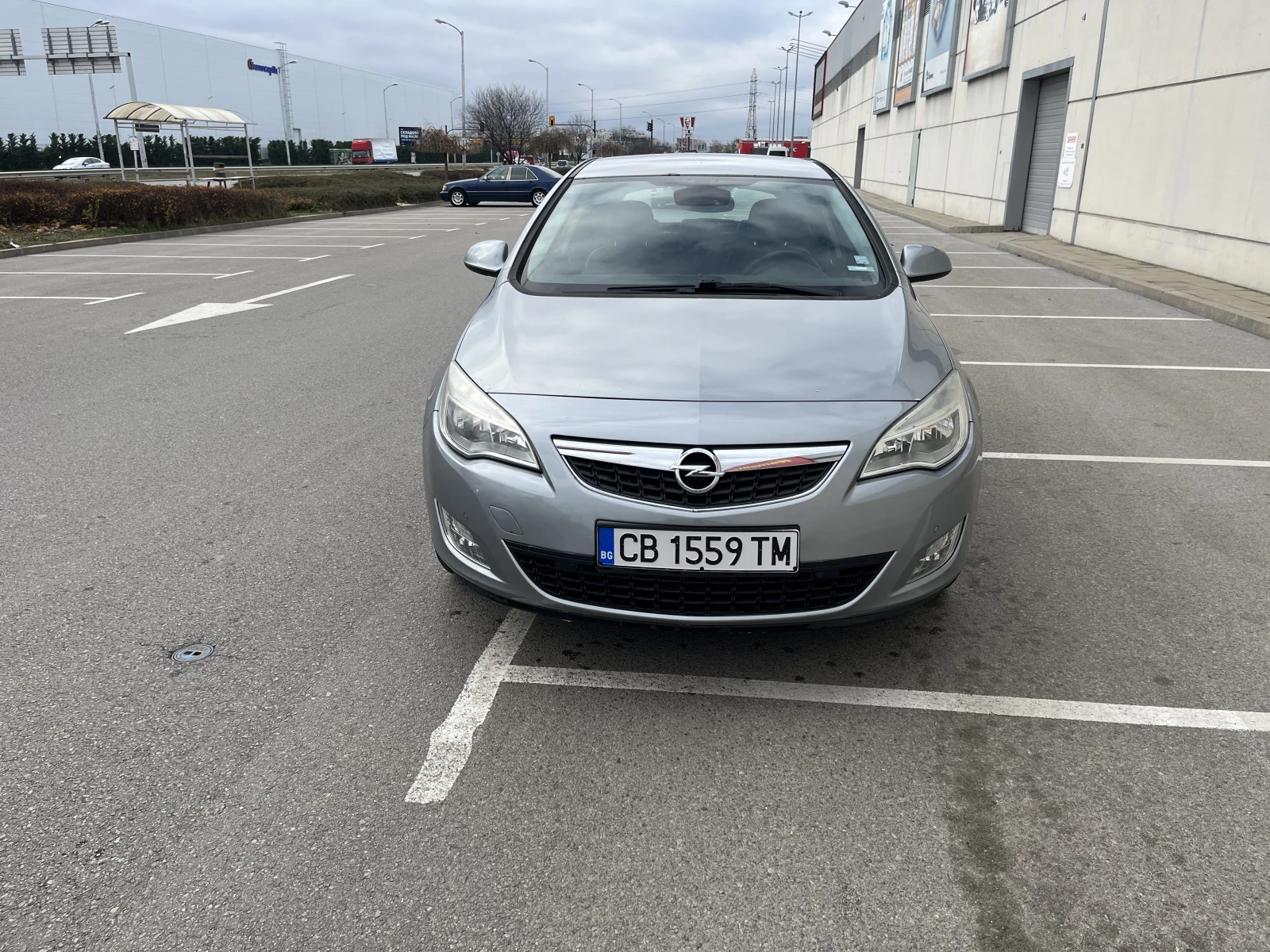 Opel Astra J 1.4T Cosmo - изображение 8