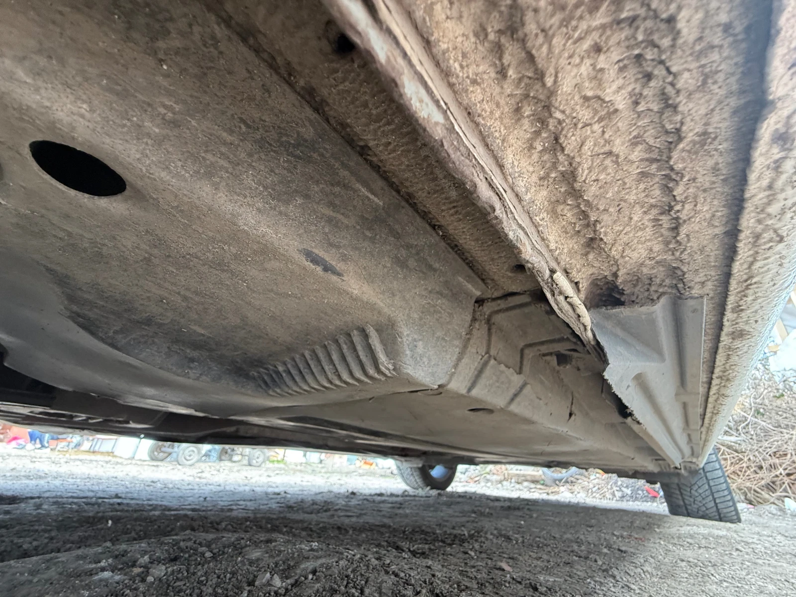 Audi A4 2.0 TDI, снимка 16 - Автомобили и джипове - 53782264