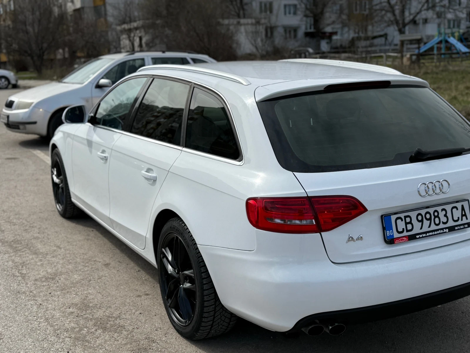 Audi A4 2.0 TDI, снимка 5 - Автомобили и джипове - 53782264