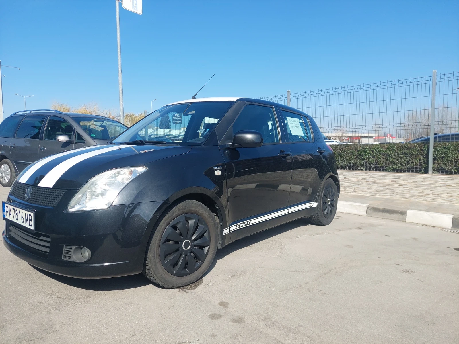 Suzuki Swift, снимка 3 - Автомобили и джипове - 53783486