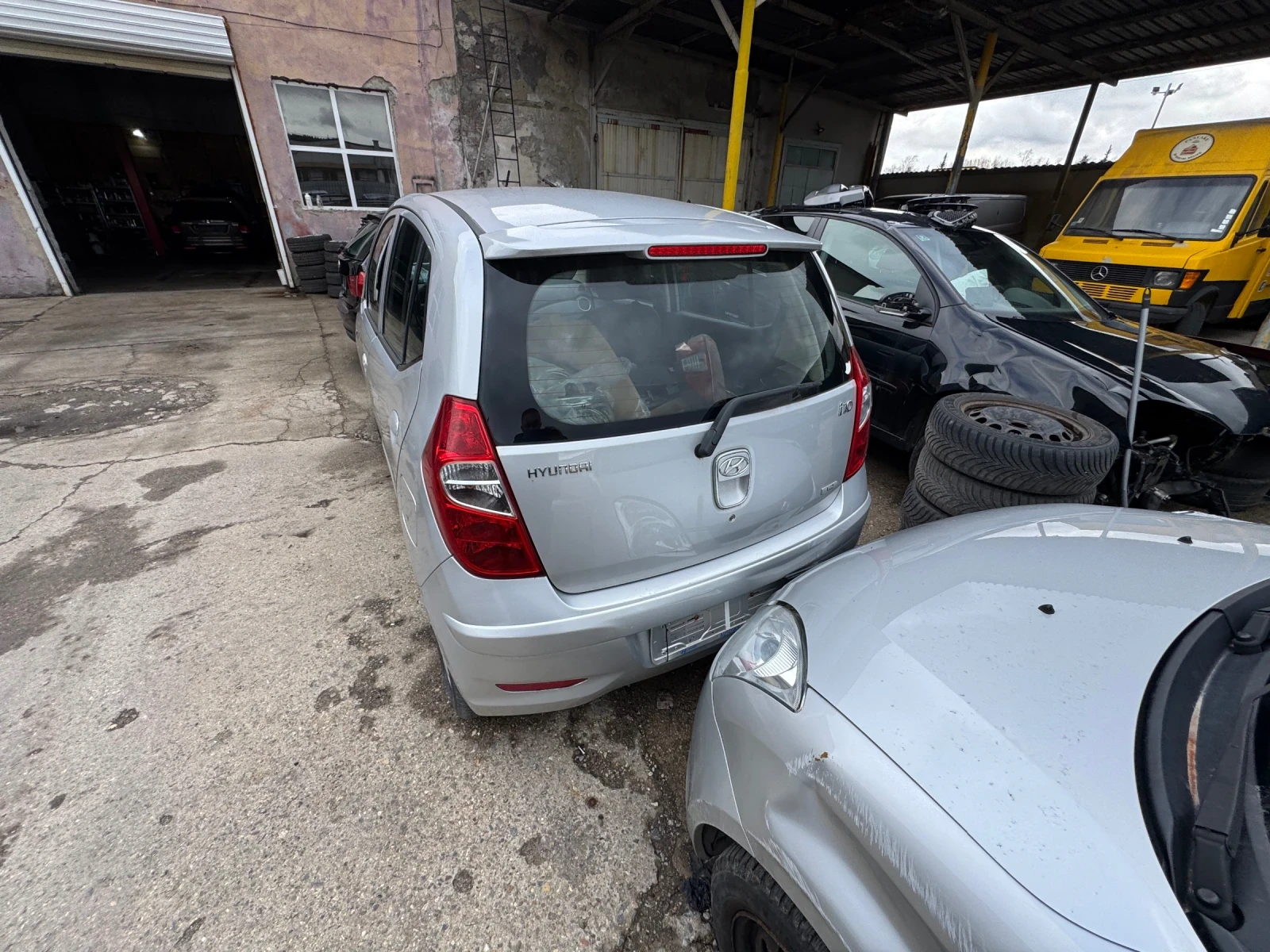 Hyundai I10 1.2 AVTOMAT, снимка 4 - Автомобили и джипове - 54008706