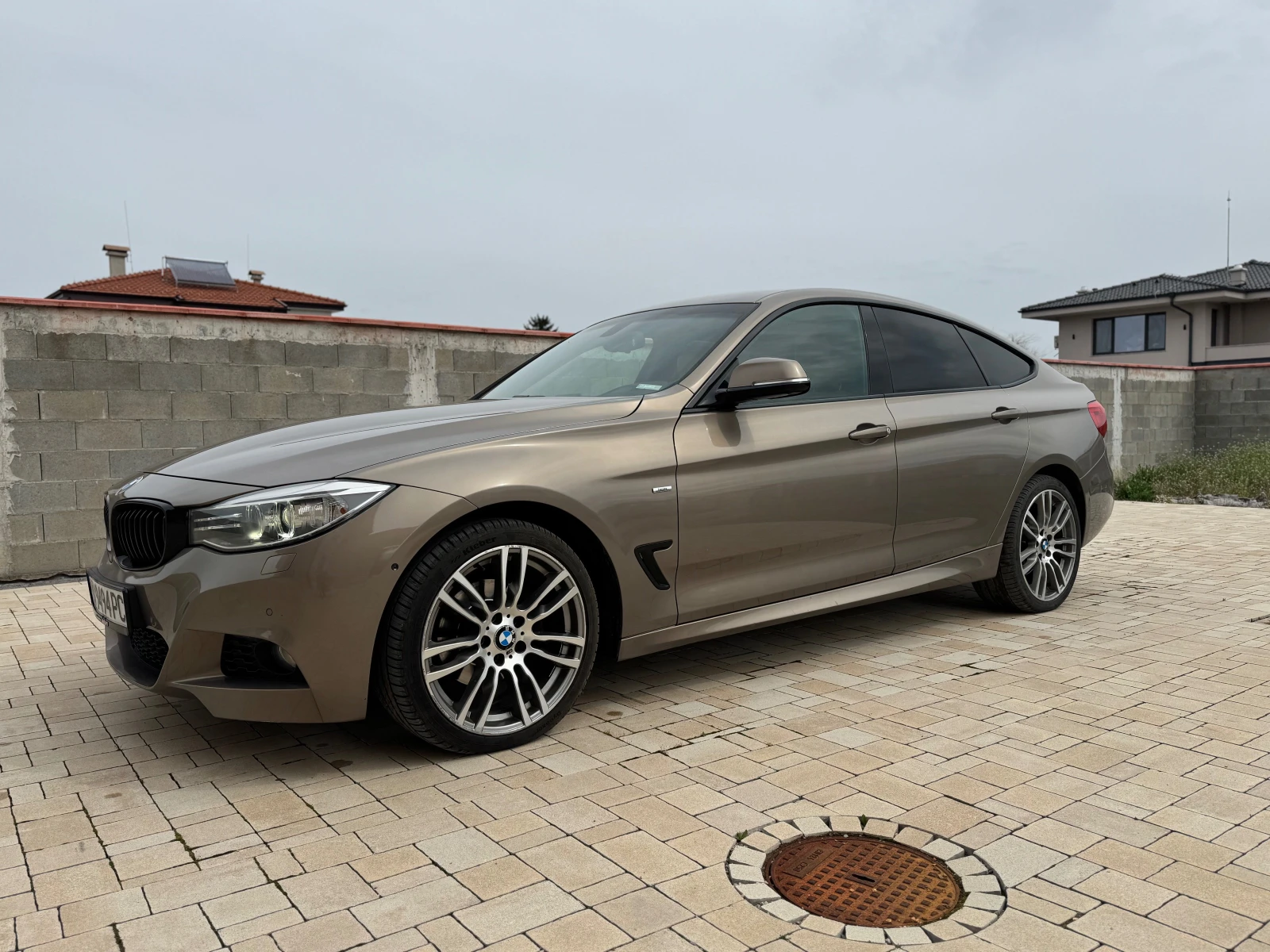 BMW 3gt 320d xDrive, снимка 4 - Автомобили и джипове - 54092879