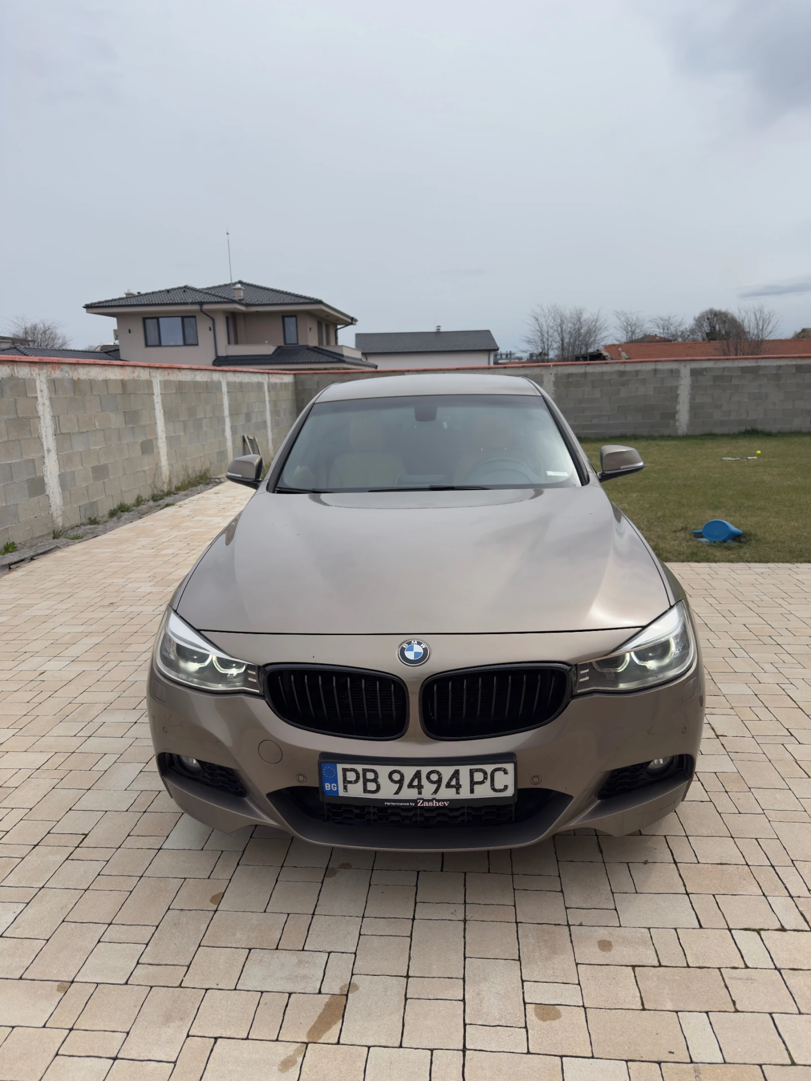 BMW 3gt 320d xDrive, снимка 7 - Автомобили и джипове - 54092879
