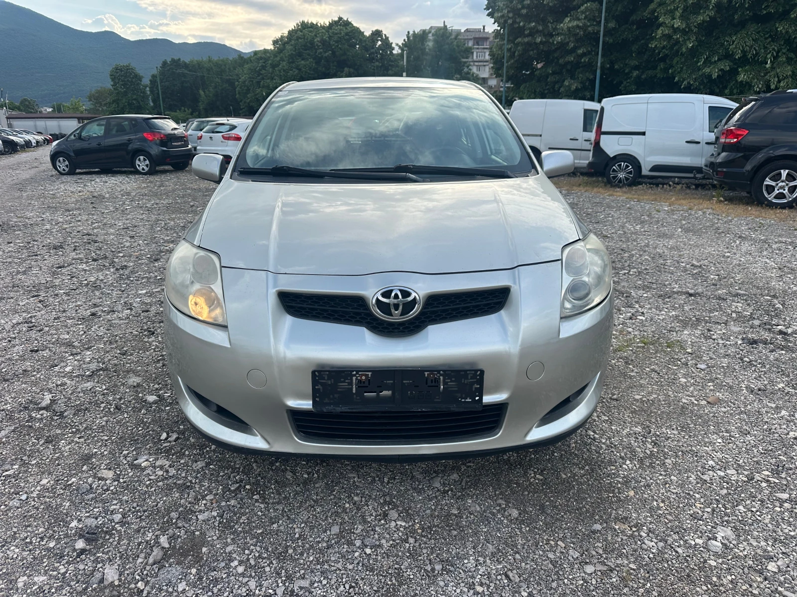 Toyota Auris 1.4D4D 90kc, снимка 8 - Автомобили и джипове - 54641092