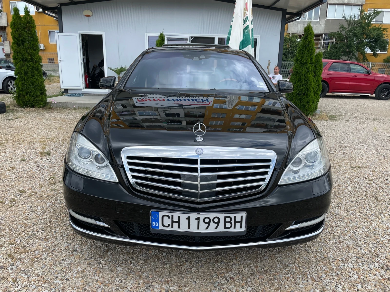 Mercedes-Benz S 350 CDI-FACE/FULL-DISTRONIC-NIGHT VISION/ОБСЛУЖЕНА, снимка 2 - Автомобили и джипове - 54955437