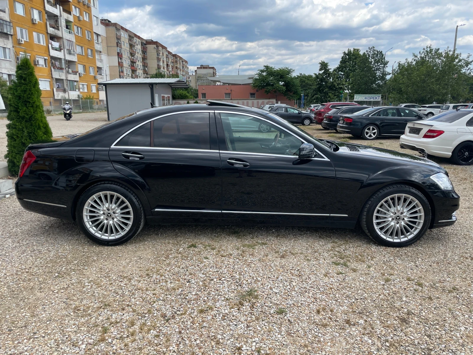 Mercedes-Benz S 350 CDI-FACE/FULL-DISTRONIC-NIGHT VISION/ОБСЛУЖЕНА, снимка 4 - Автомобили и джипове - 54955437
