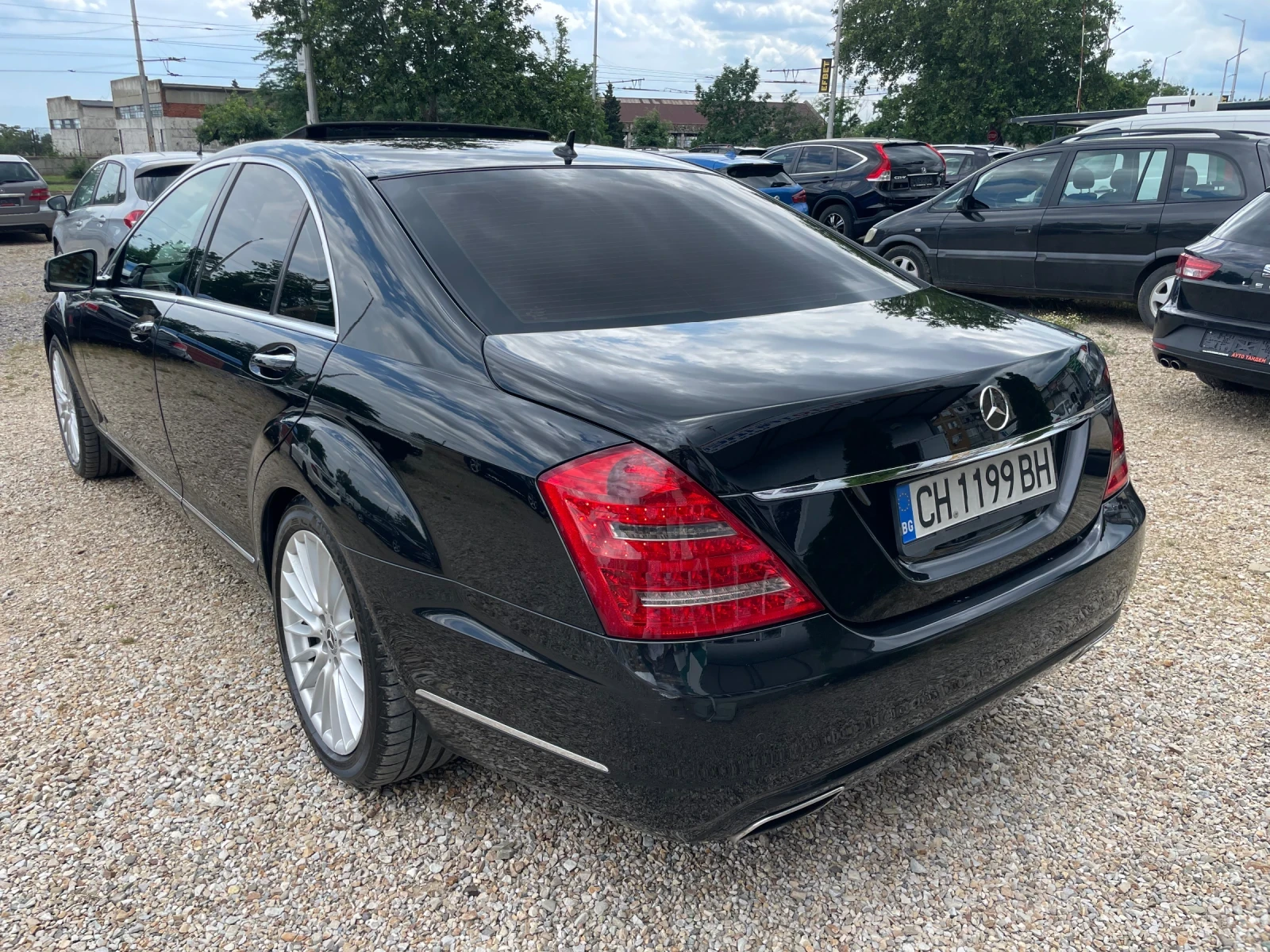 Mercedes-Benz S 350 CDI-FACE/FULL-DISTRONIC-NIGHT VISION/ОБСЛУЖЕНА, снимка 6 - Автомобили и джипове - 54955437