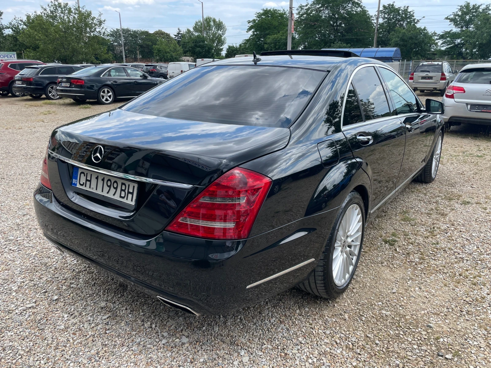 Mercedes-Benz S 350 CDI-FACE/FULL-DISTRONIC-NIGHT VISION/ОБСЛУЖЕНА, снимка 5 - Автомобили и джипове - 54955437