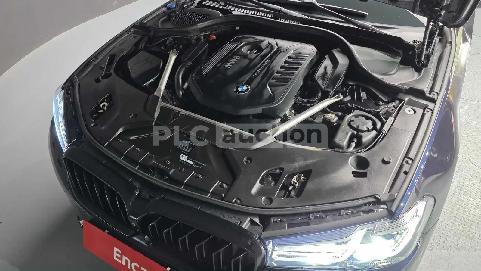 BMW 540 i xDrive | B&W| HEAD-UP| SOFT CLOSE| ВКЛ.ТЕХНОТЕСТ, снимка 16 - Автомобили и джипове - 54996759