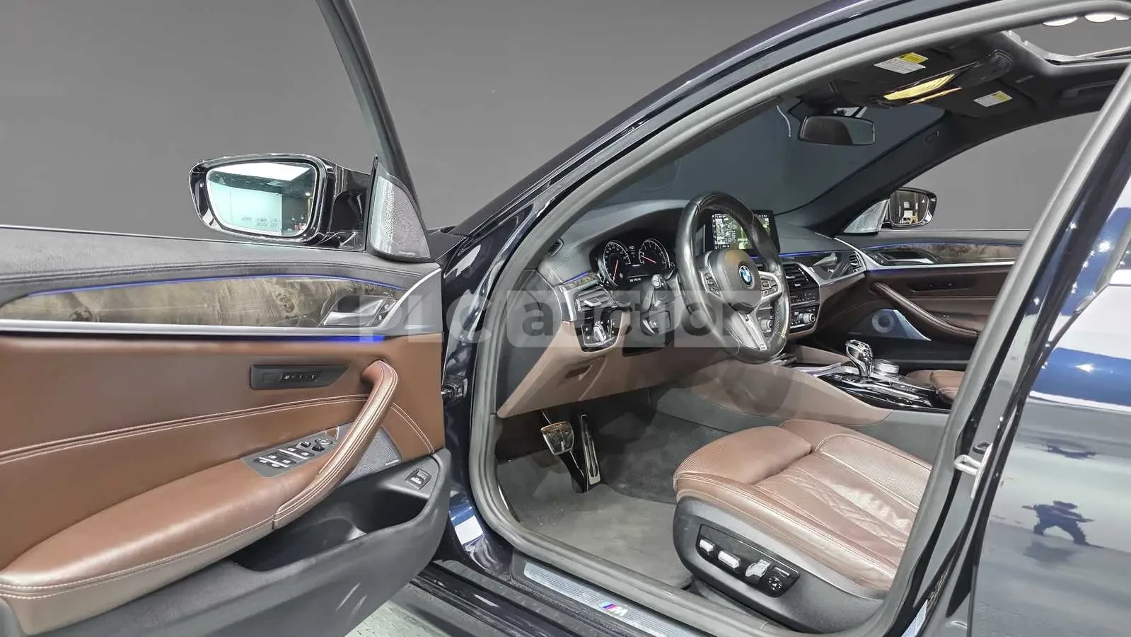 BMW 540 i xDrive | B&W| HEAD-UP| SOFT CLOSE| ВКЛ.ТЕХНОТЕСТ, снимка 4 - Автомобили и джипове - 54996759