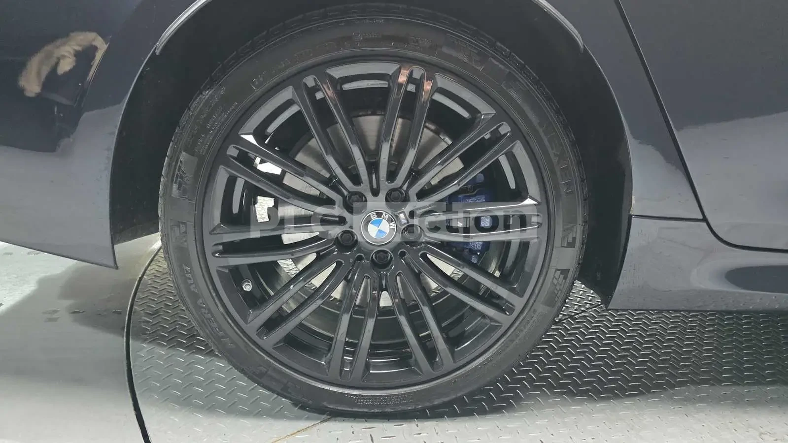 BMW 540 i xDrive | B&W| HEAD-UP| SOFT CLOSE| ВКЛ.ТЕХНОТЕСТ, снимка 17 - Автомобили и джипове - 54996759