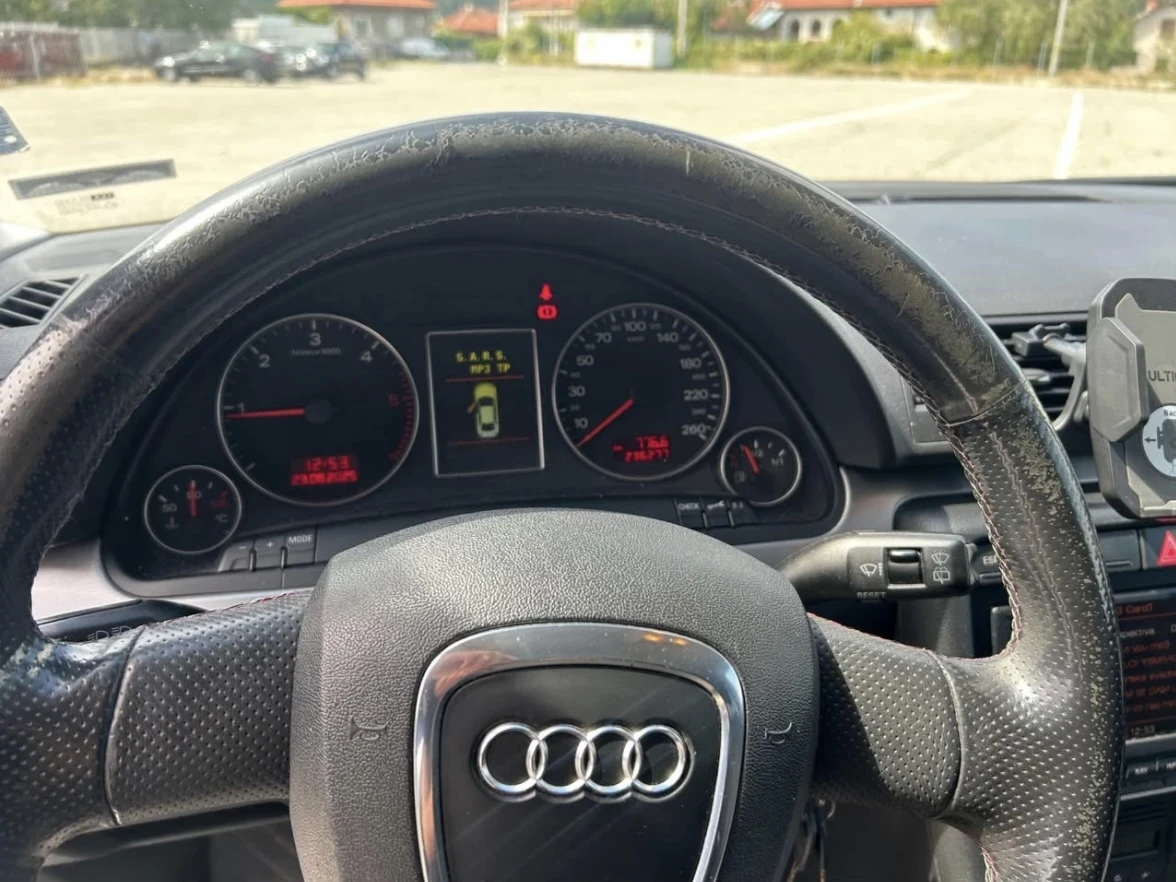 Audi A4 Avant S-line 2.0, снимка 6 - Автомобили и джипове - 55024303
