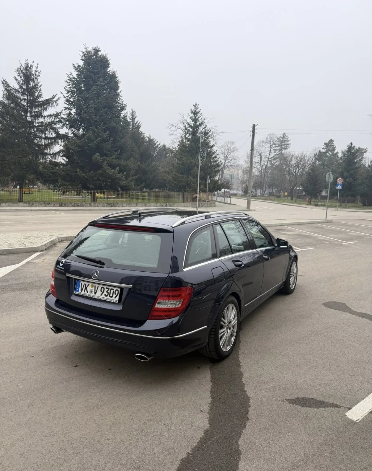 Mercedes-Benz C 300, снимка 6 - Автомобили и джипове - 55464334