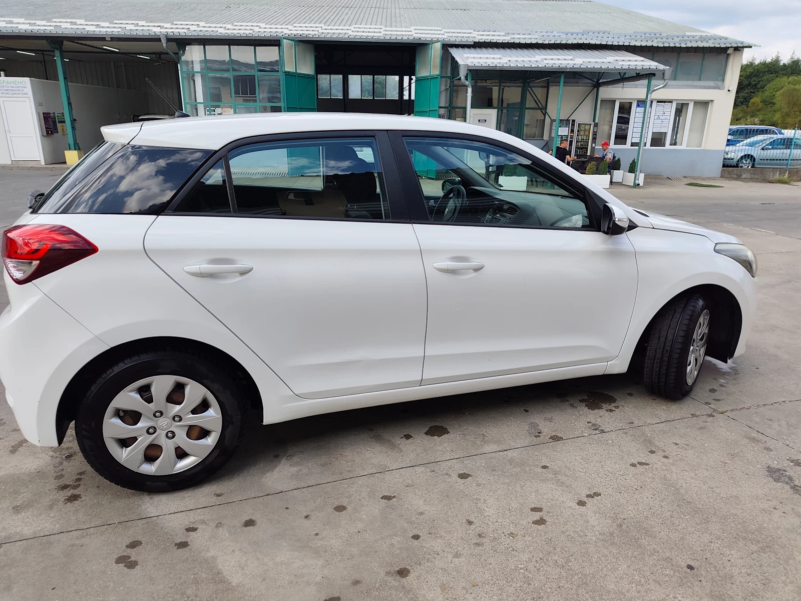 Hyundai I20, снимка 4 - Автомобили и джипове - 55933496