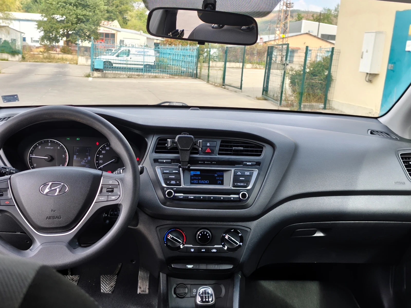 Hyundai I20, снимка 9 - Автомобили и джипове - 55933496