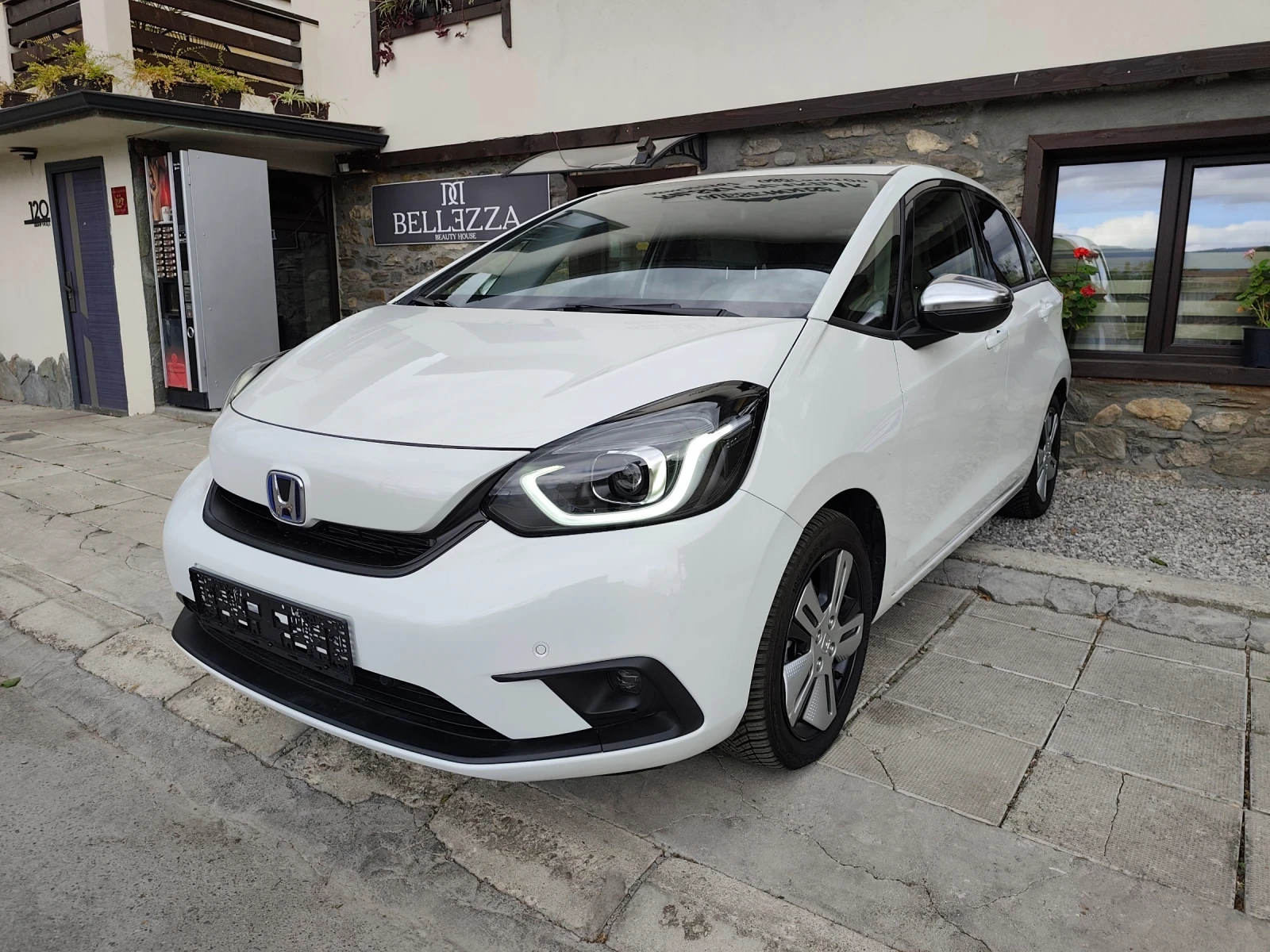 Honda Jazz 1.5 Hibrid, снимка 3 - Автомобили и джипове - 56238447