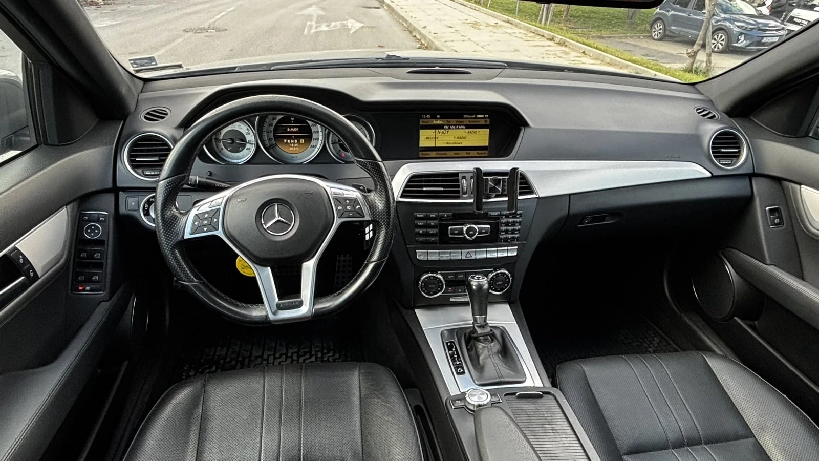 Mercedes-Benz C 200, снимка 7 - Автомобили и джипове - 56333888