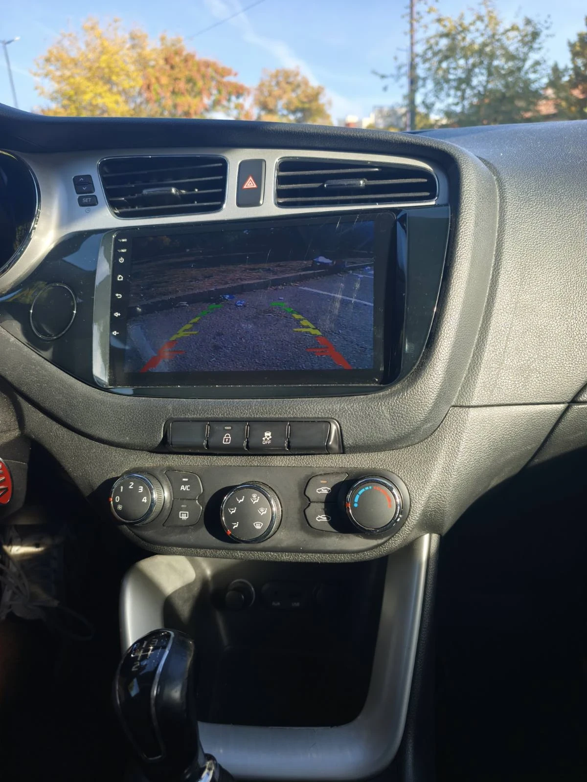Kia Ceed 1.6 GDI БЕНЗИН реални километри, снимка 9 - Автомобили и джипове - 56395487