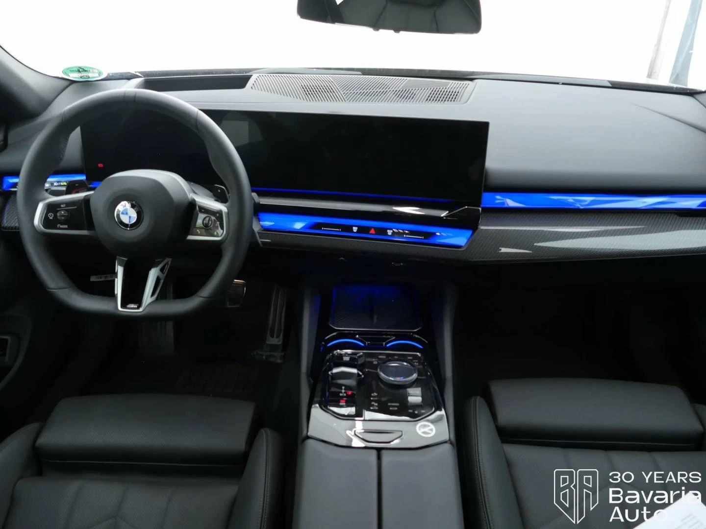 BMW 520 i Touring Steptronic, снимка 6 - Автомобили и джипове - 56395621
