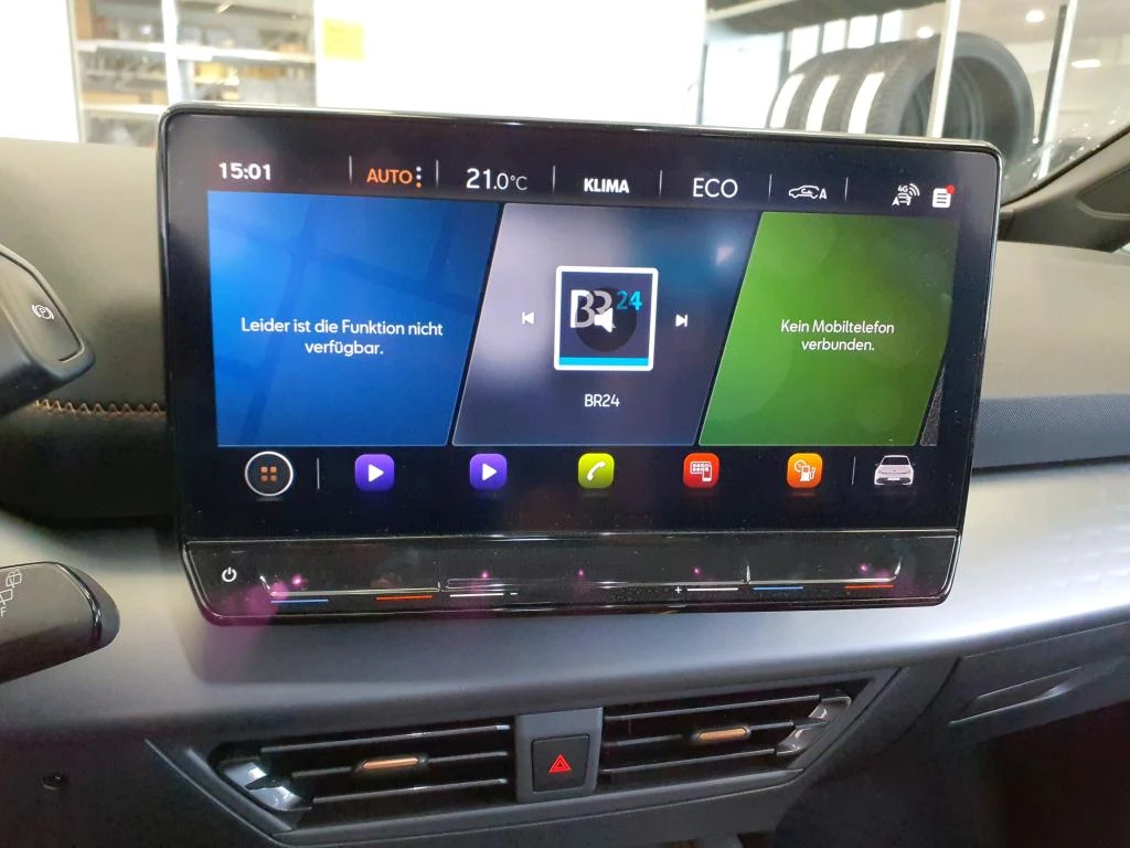 Cupra Born 58kWh LED Navi, снимка 8 - Автомобили и джипове - 56501973