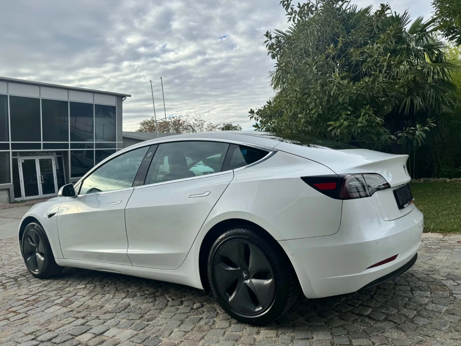 Tesla Model 3 Standard Range Европейска, снимка 6 - Автомобили и джипове - 56690969