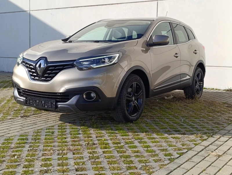 Renault Kadjar, снимка 1 - Автомобили и джипове - 48601909