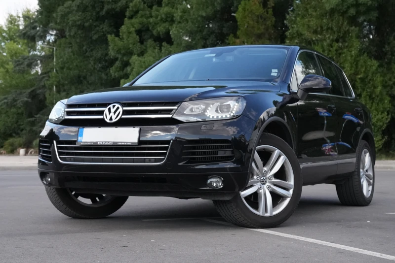 VW Touareg, снимка 1 - Автомобили и джипове - 49145559