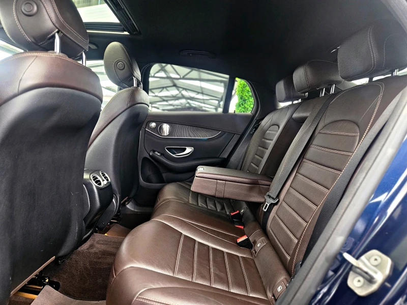 Mercedes-Benz GLC 250 COUPE/AMG LINE/BURMESTER/360КАМЕРА/HEAD UP/ПОДГРЕВ, снимка 16 - Автомобили и джипове - 52065782