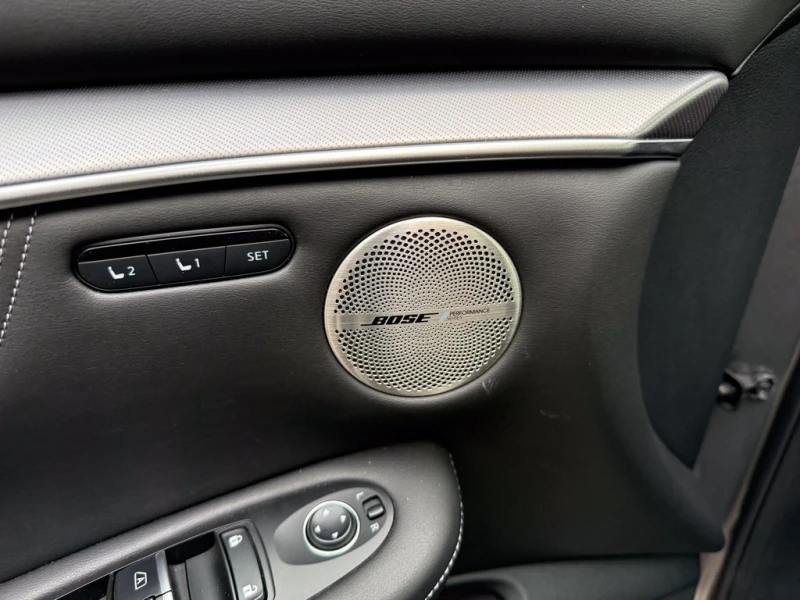 Infiniti QX50 55 * ESSENTIAL * PROASSIST * ЕДИН СОБСТВЕНИК * , снимка 14 - Автомобили и джипове - 53398308